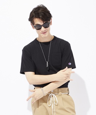 Champion ポケット付クルーネックTシャツ メンズ ブラック