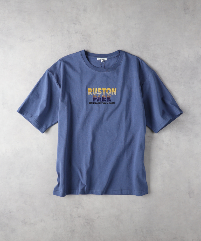 Right-on(北日本)のタイポグラフィック刺繍Ｔシャツ（WEB限定価格 9/17～9/23）