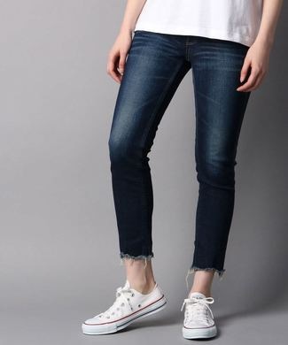 SOMETHING フレイドデニムパンツ レディース 濃加工色