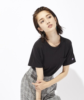 Champion ポケット付クルーネックTシャツ レディース ブラック