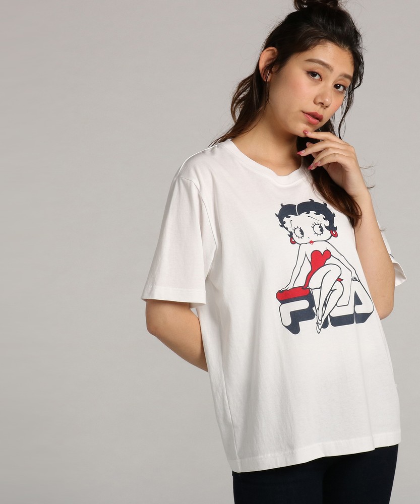 FILA ベティープリントTシャツ レディース オフシロ