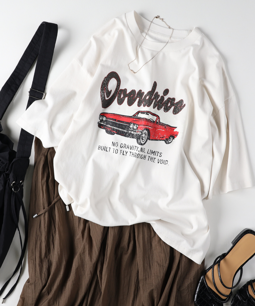 Right-on(近畿中国)のアシッド加工プリントTシャツ
