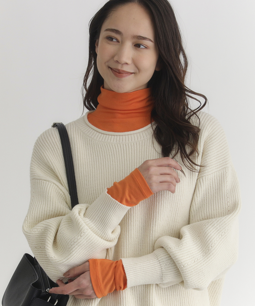 Right-on(近畿中国)の調温ハイネック長袖Tシャツ