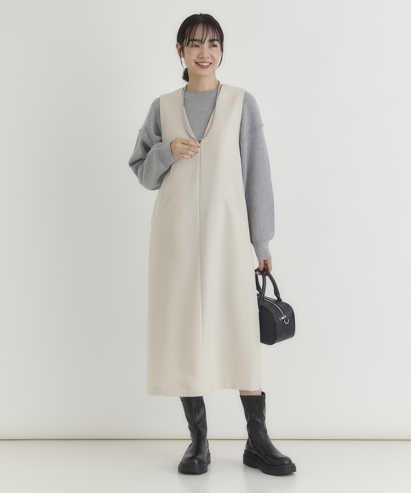 Right-on(近畿中国)の【スッキリ見えを叶える】 Vネックワンピース(小顔見え/体型カバー/Iライン/ONOFF使える/限定展開)
