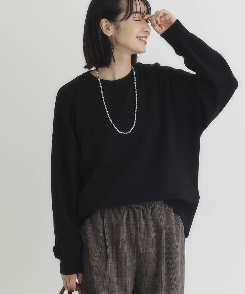 Right-on(近畿中国)の【スウェット感覚のニット】「やわラク」スウェットライクセーター（洗濯機で洗える/ゆったりシルエット/体型カバー/楽に着られて品良く）