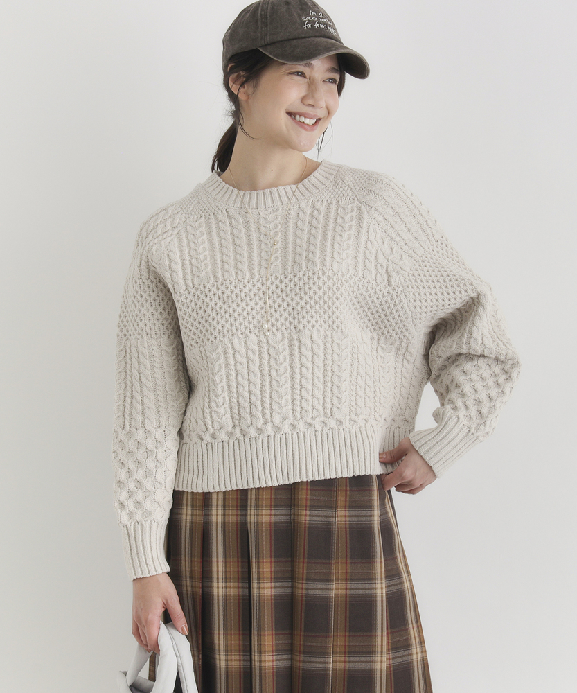 Right-on(近畿中国)のケーブルショートセーター