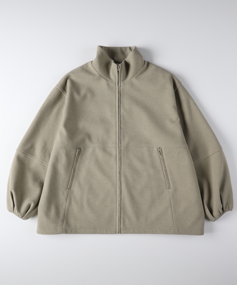 Right-on(近畿中国)のスタンドネックZIPブルゾン