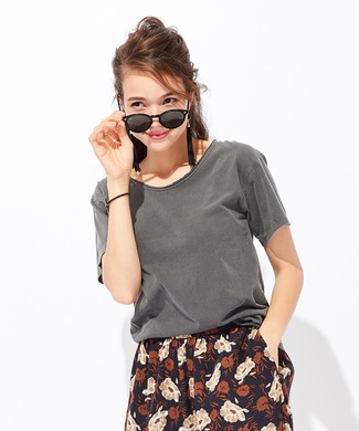 Naughty Dog フェードクルーネックTシャツ レディース ブラック